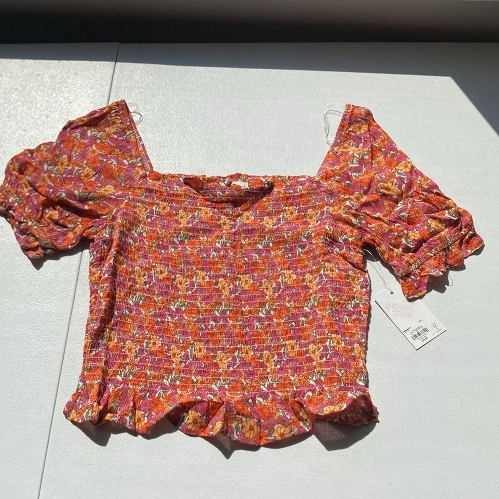 3/$24 SO crop top floral print smocked bodice puff sleeve boho cottagecore L jr - Picture 4 of 17